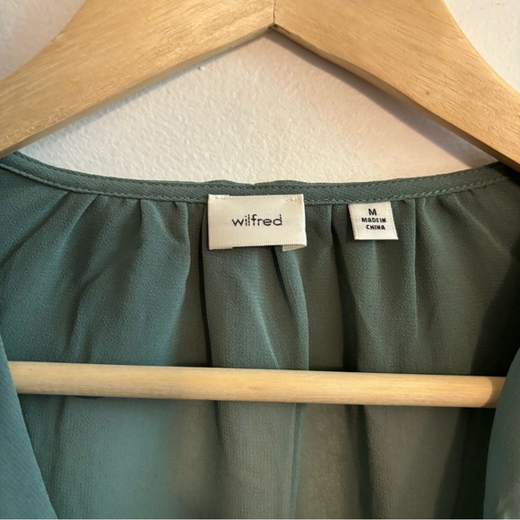 Wilfred Kissa Blouse - Size M - Picture 3 of 4